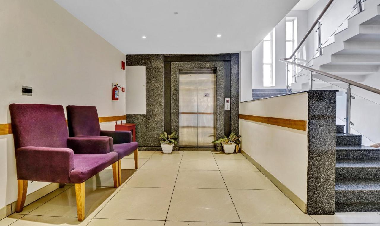 Medora Hotel Kozhikode Ngoại thất bức ảnh