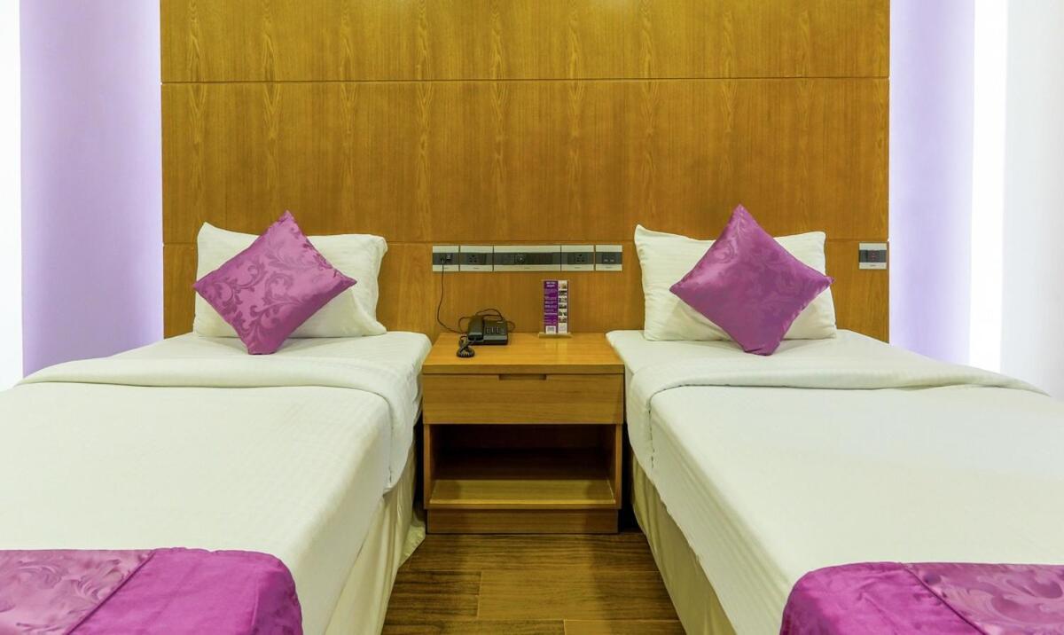 Medora Hotel Kozhikode Ngoại thất bức ảnh